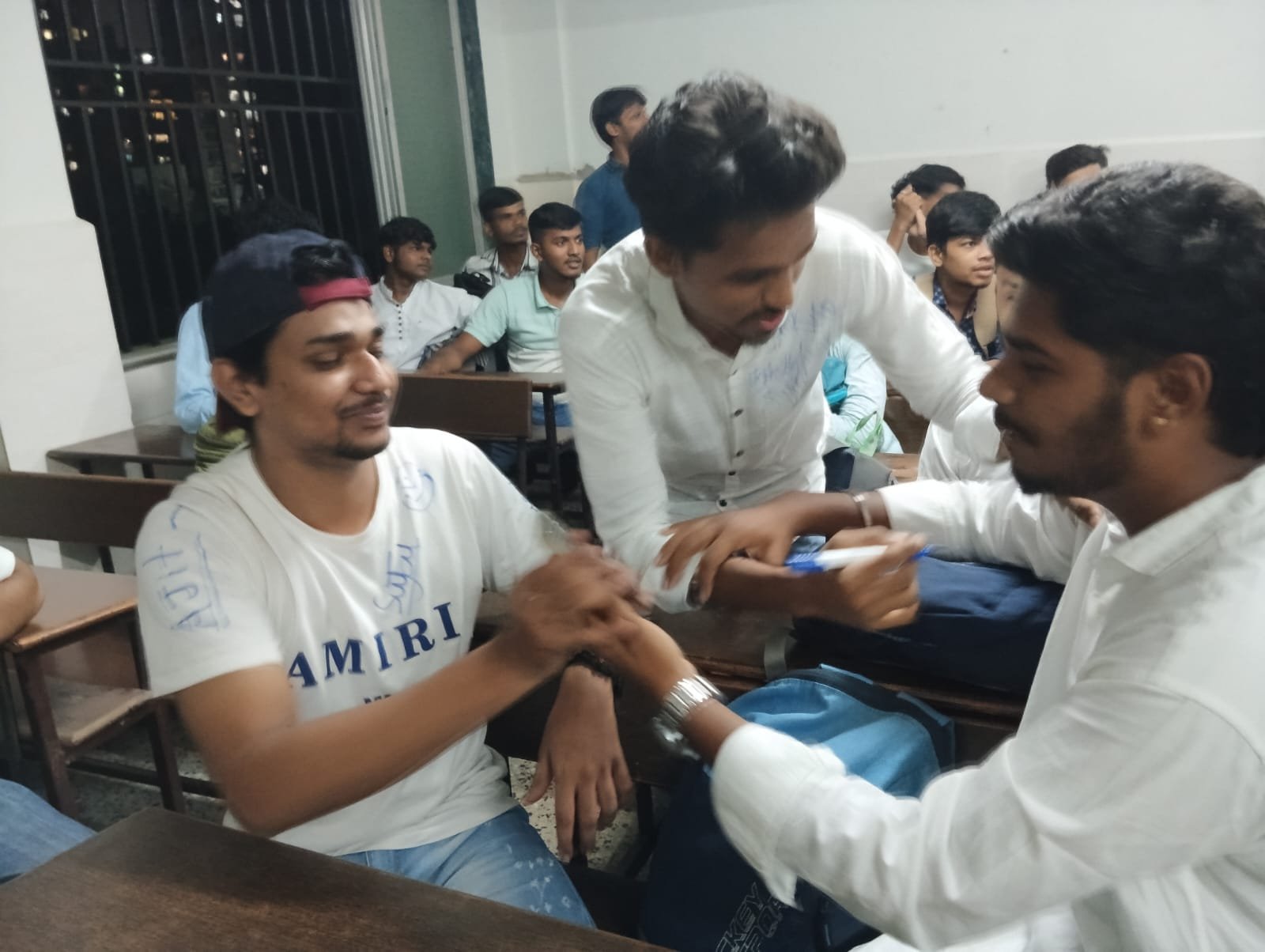 Chembur Karnataka Night College Sharing and Caring